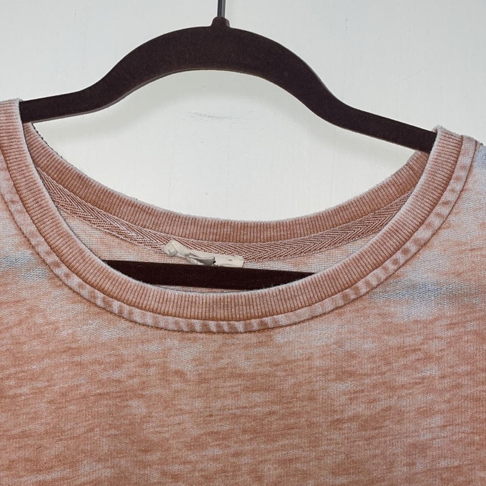 Jane and Delancey Two Toned Sweater - Picture 6 of 9
